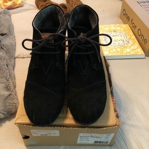 Black Suede wedged Toms Booties NEVER WORN